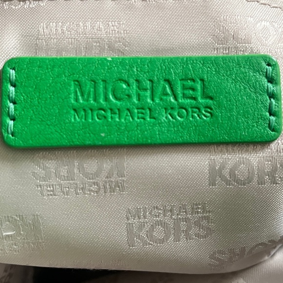 Michael Kors Green Leather Handbag - Picture 9 of 9